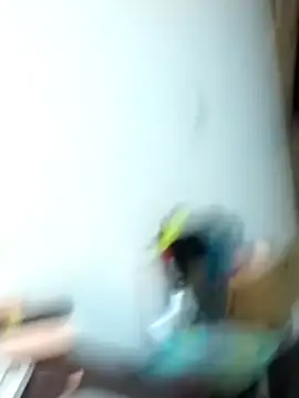 Snapshot of amellie_ros chatting on 1, 2, 2025 amellie ros online show from 1, 2, 2025