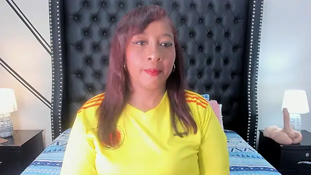 Snapshot of Krystal_cambell1 chatting on 5, 11, 2025 Krystal cambell1 online show from 5, 11, 2025