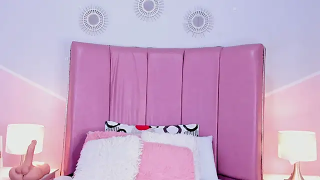 Snapshot of Krystal_cambell1 chatting on 29, 11, 2025 Krystal cambell1 online show from 29, 11, 2025