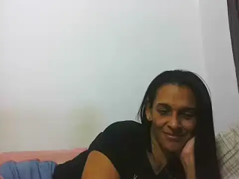 Snapshot of latinbrunettet chatting on 10, 1, 2025 latinbrunettet online show from 10, 1, 2025