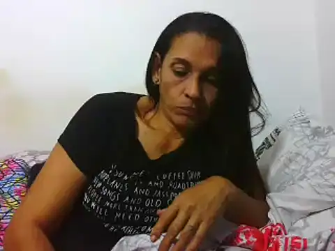 Snapshot of latinbrunettet chatting on 14, 3, 2025 latinbrunettet online show from 14, 3, 2025