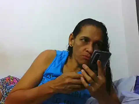 Snapshot of latinbrunettet chatting on 20, 3, 2025 latinbrunettet online show from 20, 3, 2025