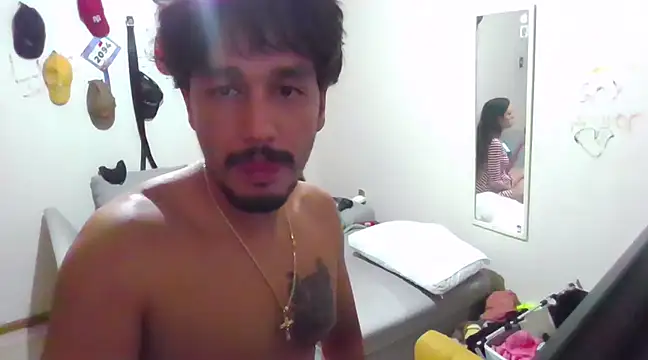 Snapshot of Ginessy chatting on 17, 2, 2025 Ginessy online show from 17, 2, 2025