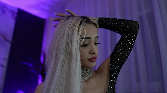 Snapshot of blondie_muller chatting on 28, 3, 2026 blondie muller online show from 28, 3, 2026