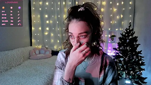 AraCopple online show from 9, 1, 2025