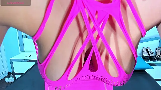 Lucy White   online show from 5, 12, 2025