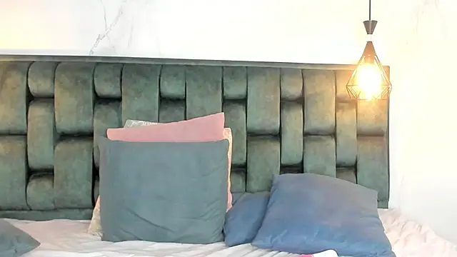 angelswets online show from 26, 1, 2025