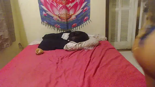 Snapshot of MissRebeka chatting on 9, 12, 2024 MissRebeka online show from 9, 12, 2024