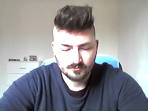 Snapshot of Hkl95555 chatting on 30, 3, 2026 Hkl95555 online show from 30, 3, 2026