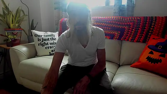 mindphu k online show from 6, 11, 2025