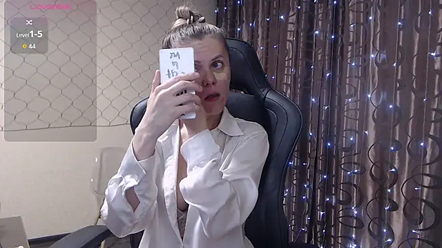 JessieOMays online show from 21, 4, 2026