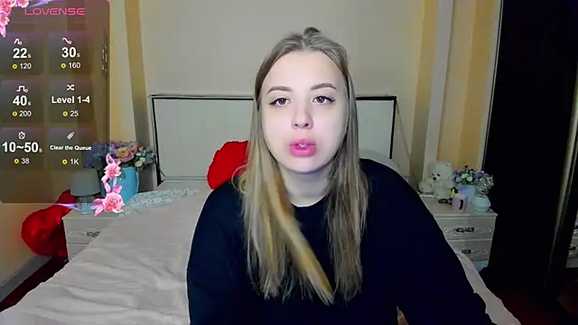 Snapshot of AlexissM chatting on 5, 11, 2025 AlexissM online show from 5, 11, 2025