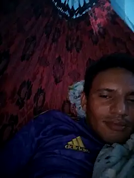 Snapshot of 68_Toni chatting on 21, 11, 2025 68 Toni online show from 21, 11, 2025