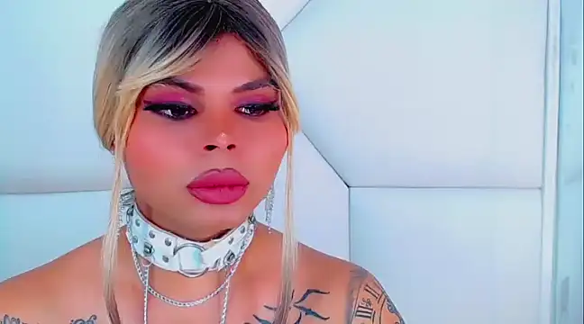 Snapshot of AdanKinng chatting on 1, 12, 2024 AdanKinng online show from 1, 12, 2024