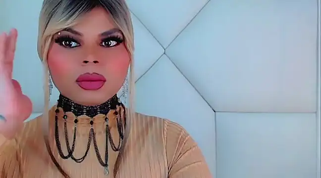 Snapshot of AdanKinng chatting on 27, 12, 2024 AdanKinng online show from 27, 12, 2024