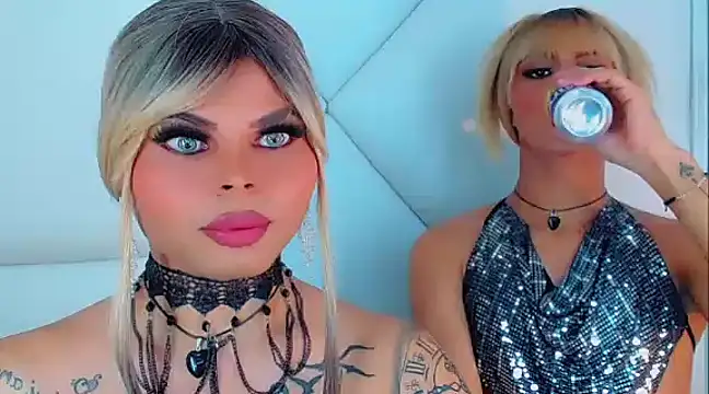 Snapshot of AdanKinng chatting on 8, 1, 2025 AdanKinng online show from 8, 1, 2025