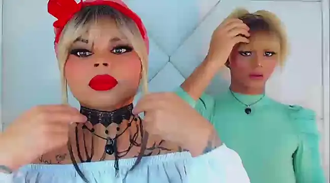 Snapshot of AdanKinng chatting on 12, 1, 2025 AdanKinng online show from 12, 1, 2025