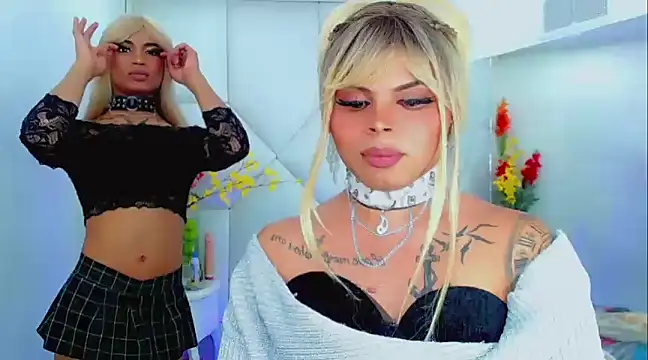 Snapshot of AdanKinng chatting on 3, 3, 2025 AdanKinng online show from 3, 3, 2025