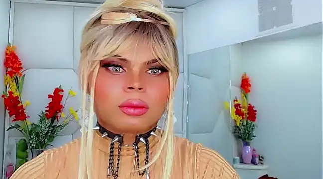 Snapshot of AdanKinng chatting on 10, 3, 2025 AdanKinng online show from 10, 3, 2025