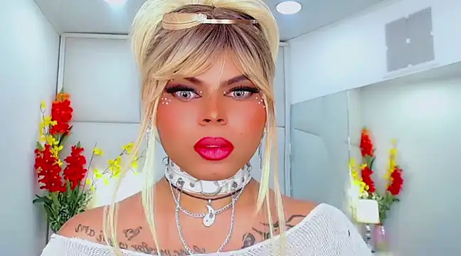 Snapshot of AdanKinng chatting on 14, 3, 2025 AdanKinng online show from 14, 3, 2025