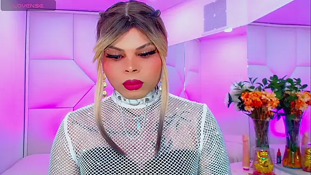 Snapshot of AdanKinng chatting on 13, 9, 2025 AdanKinng online show from 13, 9, 2025