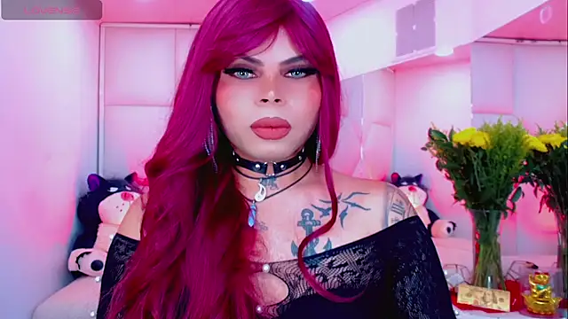 Snapshot of AdanKinng chatting on 5, 12, 2025 AdanKinng online show from 5, 12, 2025