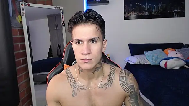 Snapshot of pettergrey1 chatting on 19, 6, 2026 pettergrey1 online show from 19, 6, 2026