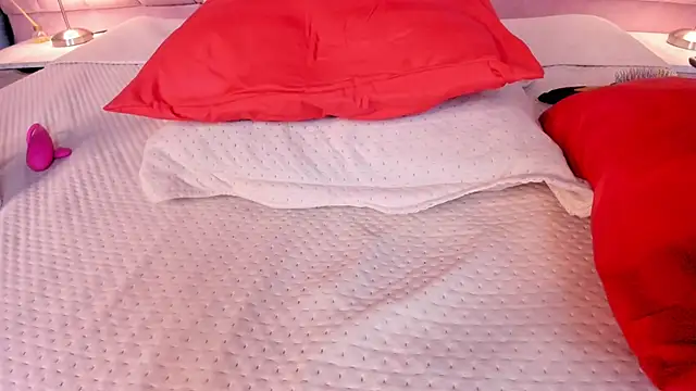 x milu online show from 24, 2, 2025