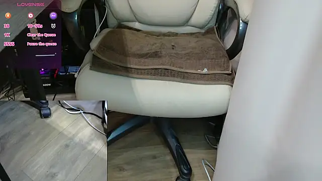 Snapshot of analanall chatting on 12, 11, 2025 analanall online show from 12, 11, 2025