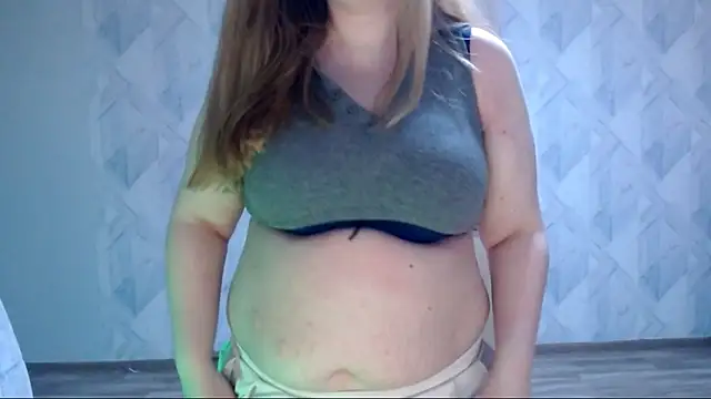 Snapshot of Melina_Hot9 chatting on 14, 4, 2026 Melina Hot9 online show from 14, 4, 2026