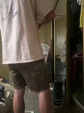 Snapshot of dcockell chatting on 11, 4, 2026 dcockell online show from 11, 4, 2026