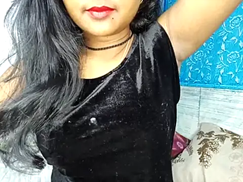 Snapshot of Muktha chatting on 21, 12, 2025 Muktha online show from 21, 12, 2025