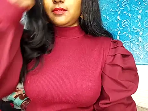 Snapshot of Muktha chatting on 22, 12, 2025 Muktha online show from 22, 12, 2025