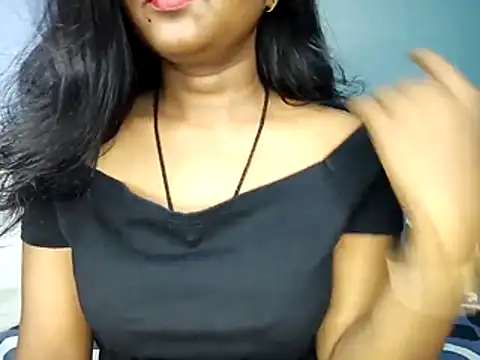 Snapshot of Muktha chatting on 11, 5, 2026 Muktha online show from 11, 5, 2026
