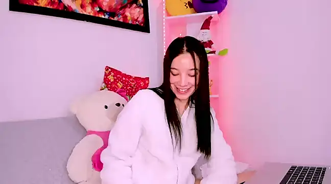 Manuelaa mejiia online show from 16, 12, 2024