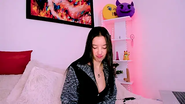 Manuelaa mejiia online show from 18, 2, 2025