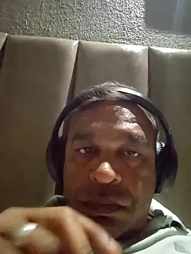 Snapshot of nupa230780 chatting on 15, 4, 2026 nupa230780 online show from 15, 4, 2026