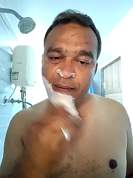 Snapshot of nupa230780 chatting on 29, 4, 2026 nupa230780 online show from 29, 4, 2026