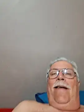 Snapshot of NawtyB1965 chatting on 17, 10, 2025 NawtyB1965 online show from 17, 10, 2025