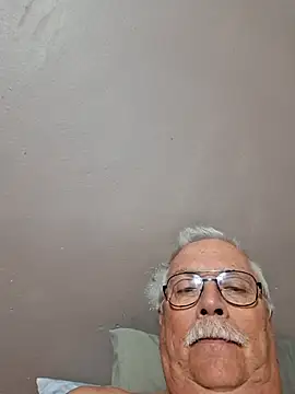 Snapshot of NawtyB1965 chatting on 29, 4, 2026 NawtyB1965 online show from 29, 4, 2026