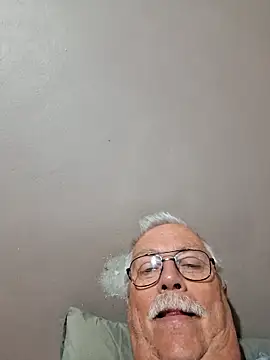 Snapshot of NawtyB1965 chatting on 1, 5, 2026 NawtyB1965 online show from 1, 5, 2026