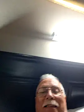 Snapshot of NawtyB1965 chatting on 19, 5, 2026 NawtyB1965 online show from 19, 5, 2026