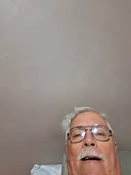 Snapshot of NawtyB1965 chatting on 7, 6, 2026 NawtyB1965 online show from 7, 6, 2026