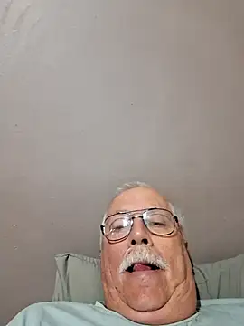 Snapshot of NawtyB1965 chatting on 22, 6, 2026 NawtyB1965 online show from 22, 6, 2026