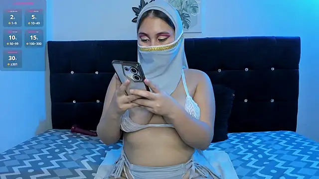 Snapshot of Marian_Boobs chatting on 8, 2, 2025 Marian Boobs online show from 8, 2, 2025