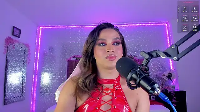 KylieVictoria online show from 25, 1, 2025