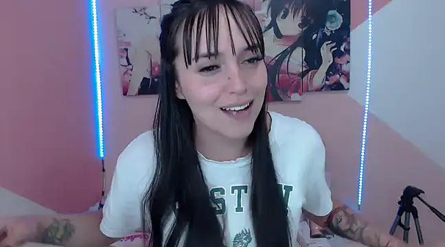 Snapshot of anyela_bubble19_ chatting on 6, 3, 2025 anyela bubble19 online show from 6, 3, 2025