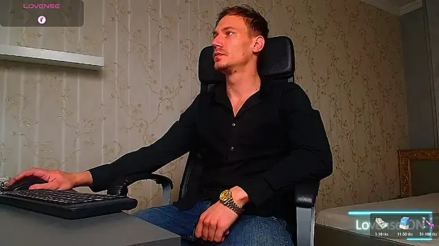 Snapshot of MateoBenjaminX chatting on 12, 11, 2025 MateoBenjaminX online show from 12, 11, 2025