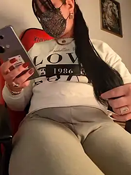 Lina lolo online show from 16, 12, 2025