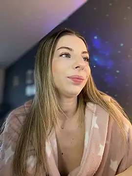 Snapshot of Mia_Ethan chatting on 1, 4, 2026 Mia Ethan online show from 1, 4, 2026